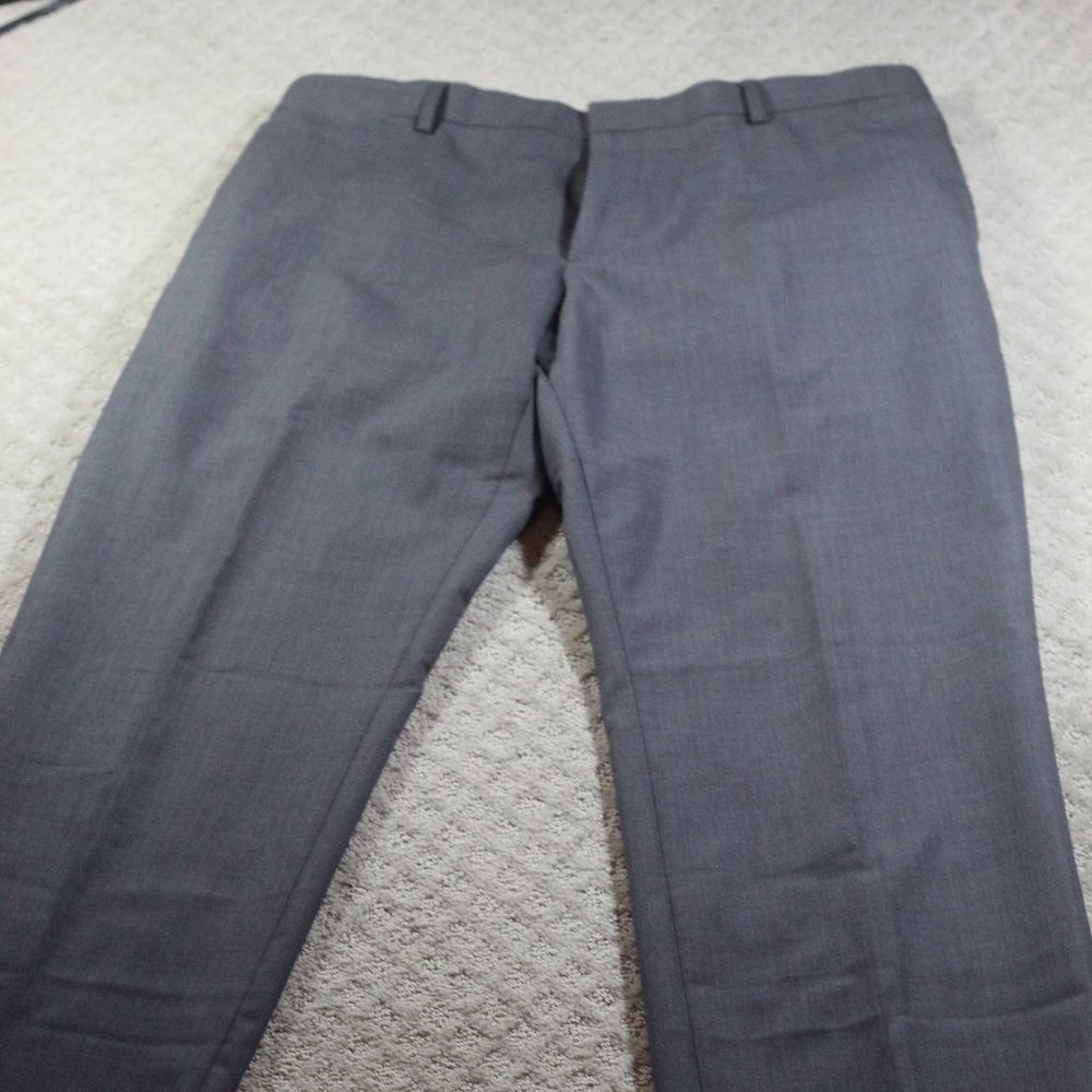 Banana Republic Size 34x34 Classic Fit Grey Wool Slacks - LIKE NEW